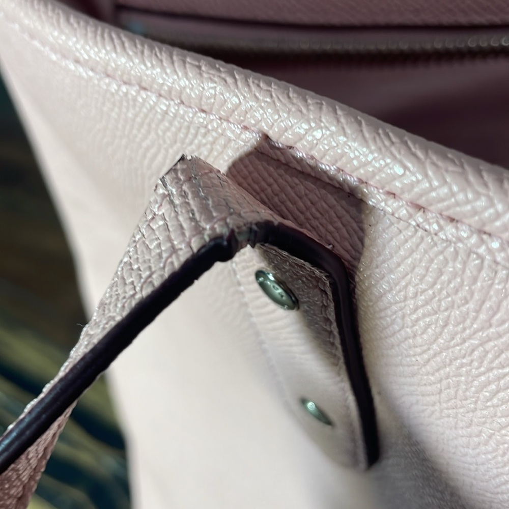 Coach petal pink handbag nice shape some nics along handle as shown - beautiful! - Picture 16 of 17